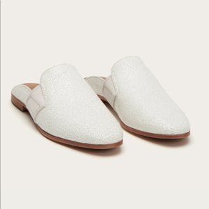 NWT Frye  White Terri Mule Size 6